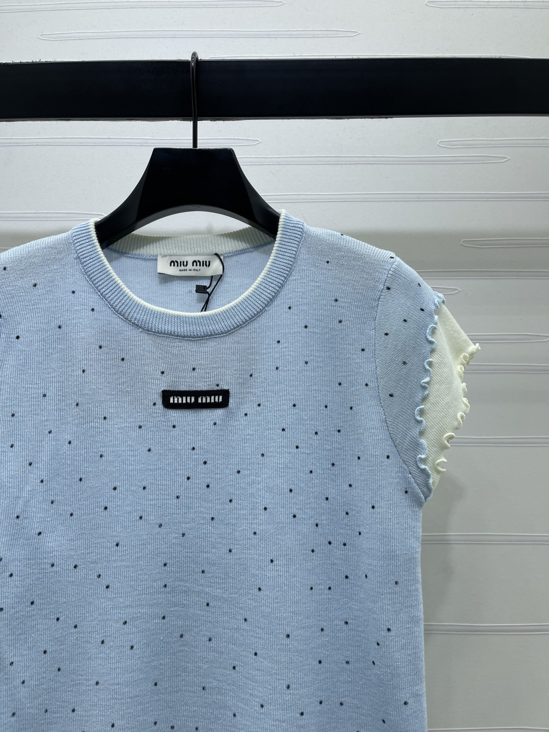 Women's short sleeves